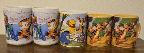 5 VINTAGE HEAVY WINNIE THE POOH COFFEE MUGS!