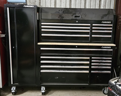 Husky tool box