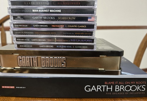 GARTH BROOKS COLLECTION: 6 DVD'S IN METAL BOX, 7 CD'S & BOOK IN BOX!